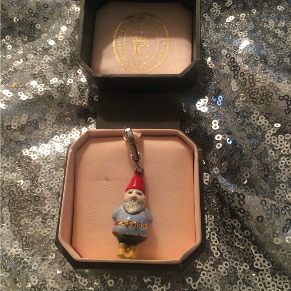 Juicy Couture Jewelry - NIB Juicy Couture Garden Knome Charm 🌺